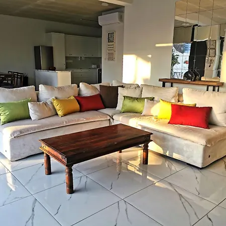 Villa Spilies *